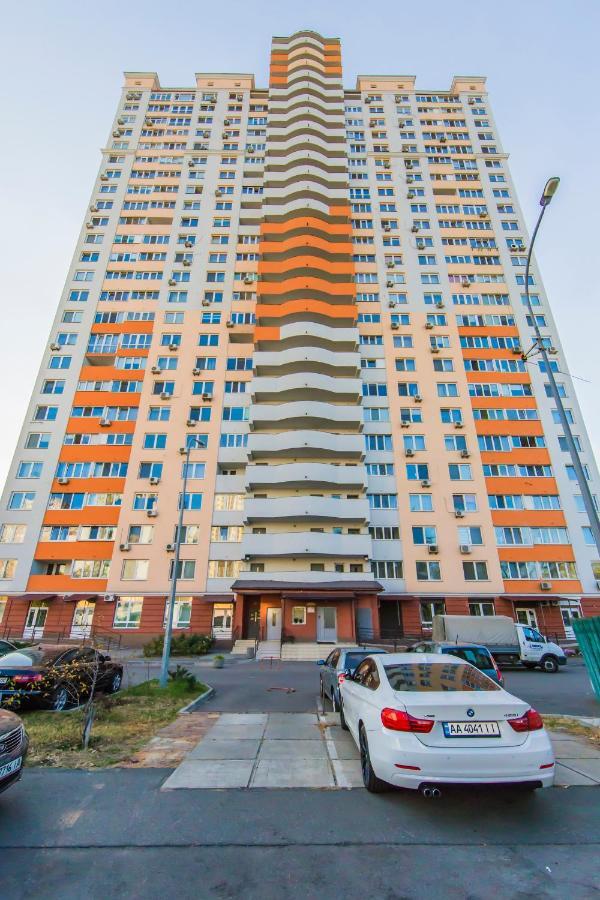 Super Comfort Flat For You Near The Metro. Kyiv Exterior photo