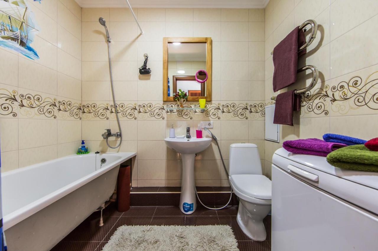 Super Comfort Flat For You Near The Metro. Kyiv Exterior photo